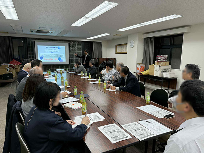 展示商談会会場のクローク